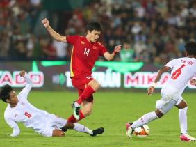 HLV Park Hang-seo: Các cầu thủ còn mắc lỗi và thiếu nhịp nhàng