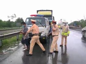 Điều tra tố cáo về cảnh sát đánh tài xế