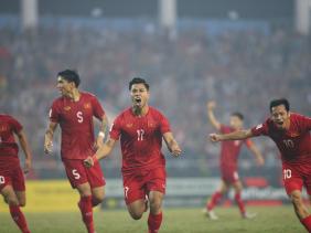 Không thi đấu, Đội tuyển Việt Nam vẫn tăng 1 bậc trên bảng xếp hạng FIFA