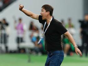 HLV Kim Sang-sik đã quá siêu ở khu vực, cần khẳng định đẳng cấp ở tầm châu Á