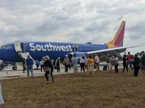 Mỹ: Máy bay của Southwest Airlines hạ cánh khẩn cấp tại La Habana