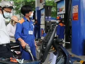 Giá xăng dầu tiếp tục giảm, có loại giảm gần 10.000 đồng/lít