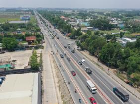 Lý do 5 huyện TP HCM muốn lên thành phố