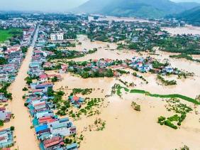 Lũ chưa kịp rút, hôm nay và ngày mai Bắc Bộ vẫn mưa to xối xả