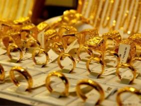 Vàng miếng và vàng nhẫn giảm tới 400.000 đồng/lượng