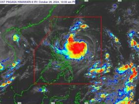 Philippines lại chuẩn bị đón siêu bão sau thảm họa Trà Mi