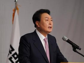 Tổng thống Hàn Quốc có thể bị bắt trong hôm nay