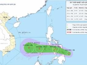 Dự báo chi tiết thời gian, cường độ bão số 15 sắp ảnh hưởng miền Trung