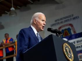 Tổng thống Biden hé lộ dự án đường sắt cao tốc đầu tiên tại Mỹ