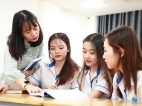 Tuyển sinh 2026: Ngành Tâm lý học đa dạng hóa phương thức xét tuyển, cơ hội nào cho sĩ tử khối C và D?