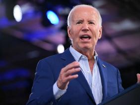 Báo chí Mỹ đồng loạt kêu gọi ông Biden bỏ cuộc đua