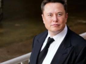 Elon Musk trở thành giám đốc duy nhất của Twitter