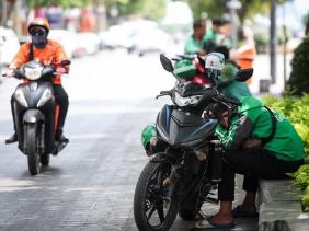 Nam bộ phơi mình dưới nắng nóng kéo dài