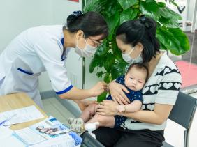 Khoảng 30% bệnh nhân bạch hầu thể nặng có biến chứng viêm cơ tim