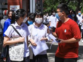 1 điểm thi lập 7 biên bản bài thi bất thường