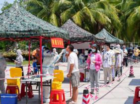 Trung Quốc: Dịch COVID-19 lan nhanh ở Hải Nam do biến thể phụ BA5.1.3