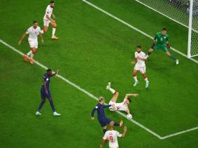Vì sao loạt trận cuối vòng bảng World Cup diễn ra cùng giờ?