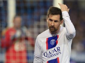Kế hoạch chiêu mộ Messi của Barca dễ phá sản