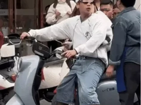 Chủ quán phân trần vụ cặp đôi Việt khẩu chiến tại quán bánh cuốn Trung Quốc