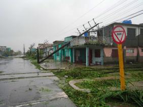Toàn bộ Cuba cúp điện sau khi bão quét qua, chuẩn bị ảnh hưởng Florida