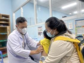 Thời tiết giao mùa, nguy cơ dịch chồng dịch