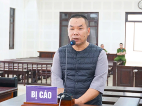 Gã đàn ông mạo danh đại tá công an, đi xe biển xanh giả để lừa đảo lĩnh án 16 năm tù
