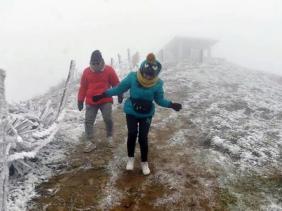 Đêm nay (17/11), Miền Bắc đón không khí lạnh mạnh nhất từ đầu mùa, có nơi rét đậm, rét hại