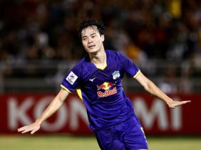 Văn Toàn ghi bàn giúp HAGL cầm hòa nhà vô địch Hàn Quốc ở AFC Champions League