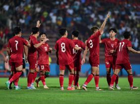Hướng đi mới của ông Troussier nhìn từ chuyện nhân sự ở U23 Việt Nam