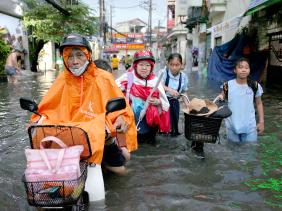 TP.HCM: Cách nào để thoát cảnh hễ mưa là ngập?