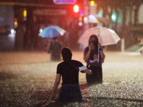 Khu nhà giàu Gangnam cứ mưa to là ngập