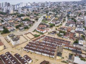 Mưa lớn chưa từng thấy, 56 người Brazil thiệt mạng