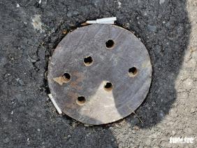 Công an đã xác định kẻ trộm nắp chắn rác cầu Thủ Thiêm 2