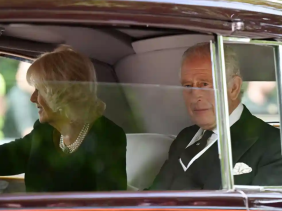 Nhân viên của Vua Charles III đối mặt nguy cơ mất việc vì dư thừa nhân lực