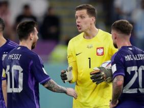 Thủ môn Ba Lan gạ Messi đánh cược trước khi cản phá phạt đền