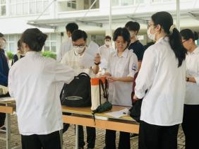 Chiều 28/6, thí sinh dồn năng lượng cho bài thi môn Toán