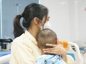 Sốt xuất huyết vượt ngưỡng cảnh báo, làm gì để không mắc bệnh?