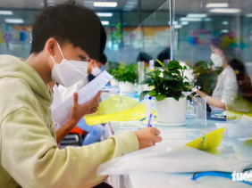 Tuyển sinh đại học 2022: Điểm chuẩn xét học bạ cao ngất ngưởng