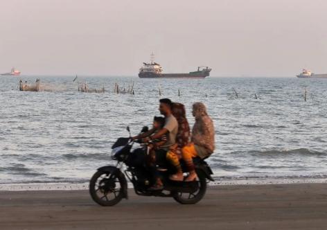 Iran mở hệ thống đăng ký cấp phép qua eo biển Hormuz