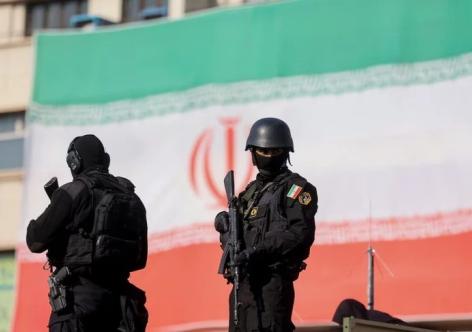 Mỹ cảnh báo khẩn, yêu cầu công dân rời Iran lập tức