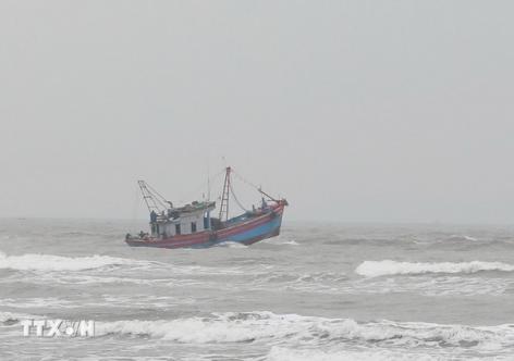 Áp thấp nhiệt đới mạnh lên, mưa lớn trên nhiều khu vực trên cả nước