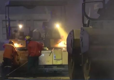 Thi công xuyên đêm, áp dụng công nghệ mới sửa chữa quốc lộ 51