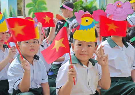 Tuyển sinh đầu cấp TP.HCM: Phân tuyến lớp 1, lớp 6 theo tiêu chí nào?