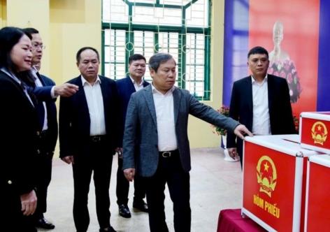 Chủ tịch Hà Nội: Tạo điều kiện để mọi công dân đều thực hiện quyền bầu cử