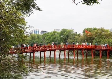 Bộ Nội vụ lên tiếng trước thông tin nghỉ 9 ngày liên tiếp dịp Giỗ Tổ, 30/4 và 1/5