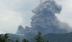 Indonesia: Núi lửa Dokono phun trào, cột tro bụi cao tới 1,7km