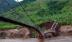 Thêm một cây cầu treo dân sinh ở Sơn La bị sập vì mưa bão