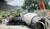 Lật xe bồn chở bê tông ở Lào Cai, 2 người tử vong tại chỗ