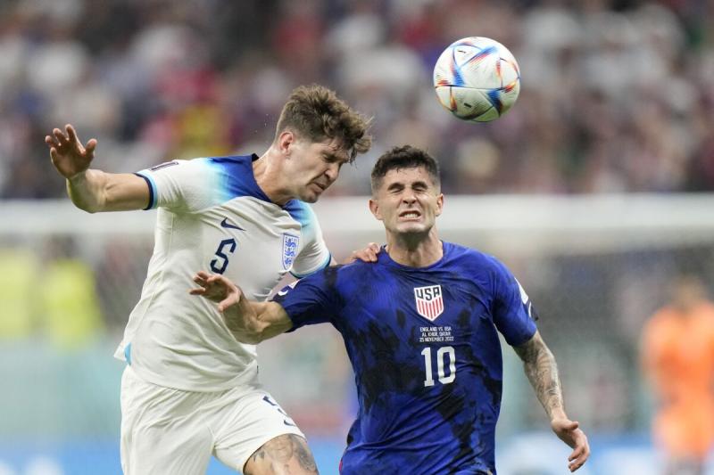 Anh để lỡ cơ hội giành vé vào vòng 1/8 từ lượt trận trước. Ảnh: AFP