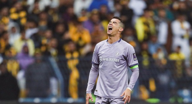 c ronaldo ghi ban phut bu gio cuu al nassr khoi ket cuc e che dspl 1